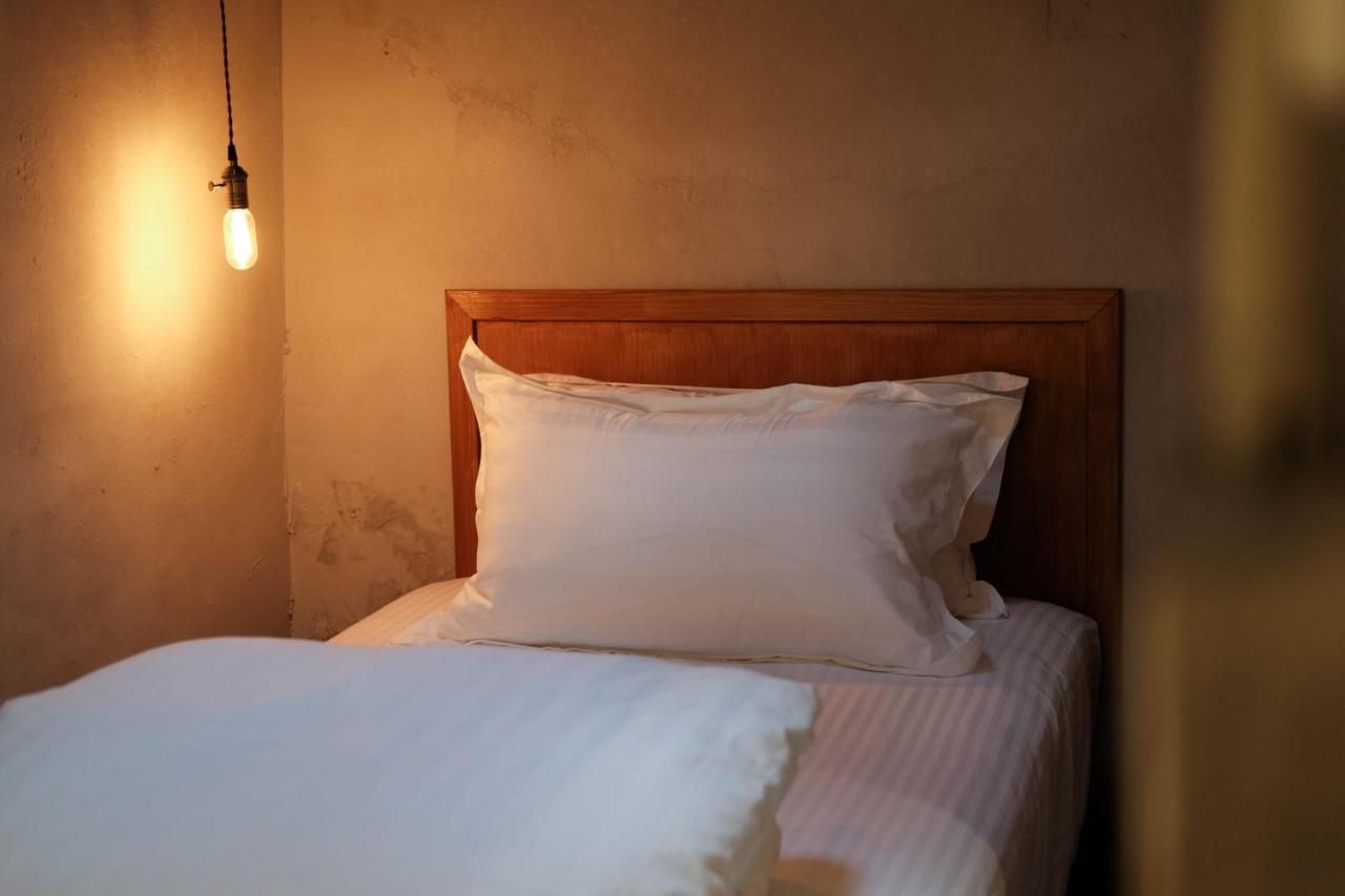 Yu Apartment Джиуфен Екстериор снимка