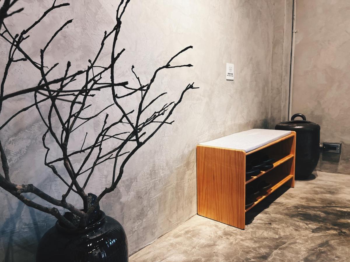 Yu Apartment Джиуфен Екстериор снимка